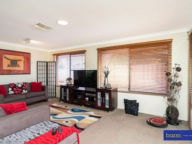 6 Hamelin Drive, Ballajura WA 6066