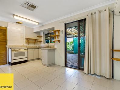 10 Desault Cove, Ballajura WA 6066