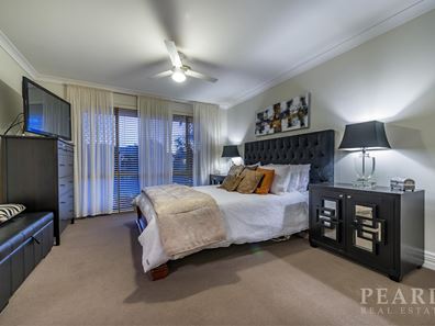 2 Belmore Gardens, Ocean Reef WA 6027