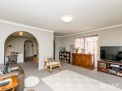 211 Waterford Drive, Hillarys WA 6025