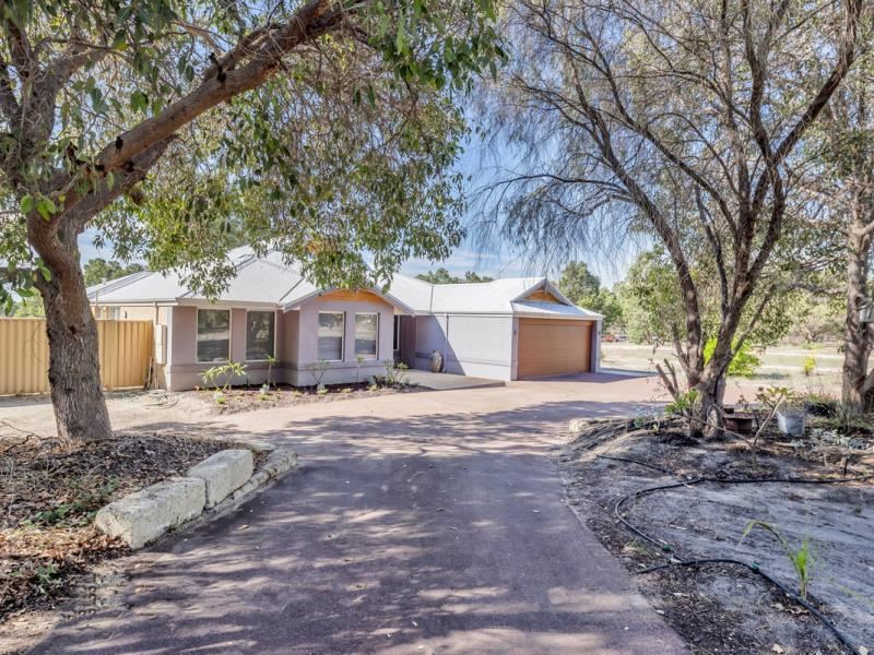 745 Southern Estuary Road, Lake Clifton