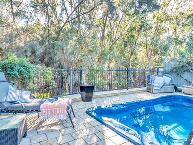32 Placid Bend, South Yunderup WA 6208