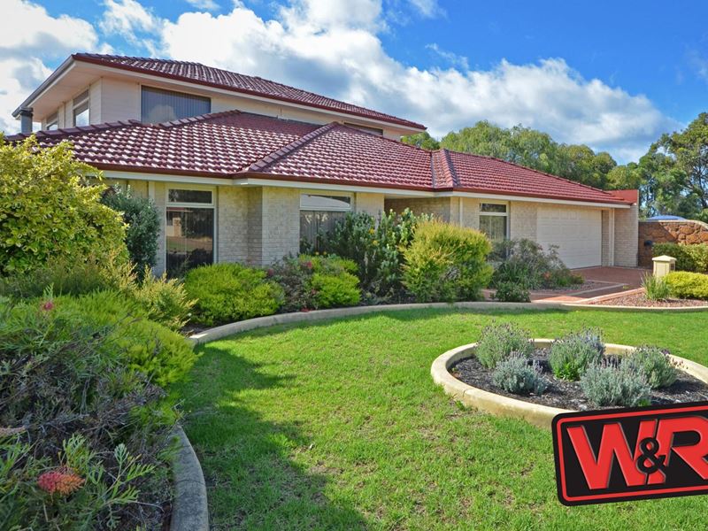 84 Allwood Parade, Bayonet Head