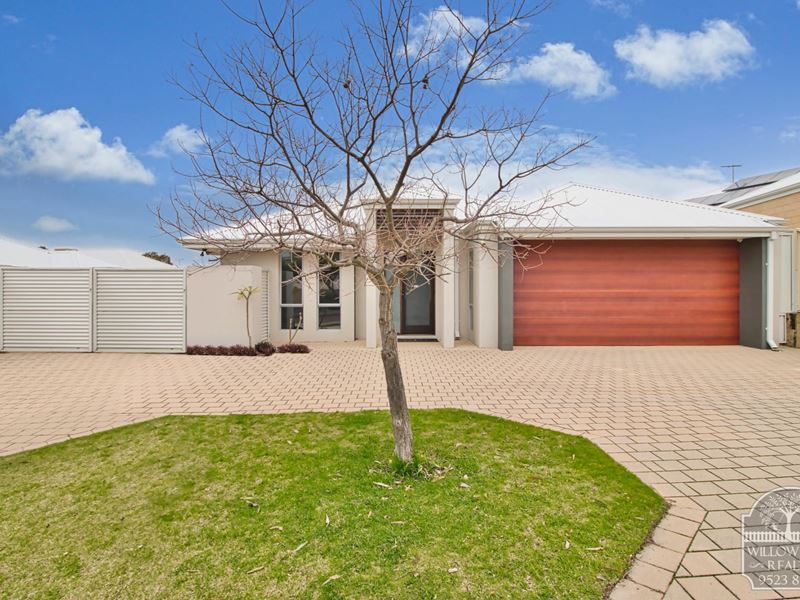3 Irving Fairway, Baldivis WA 6171