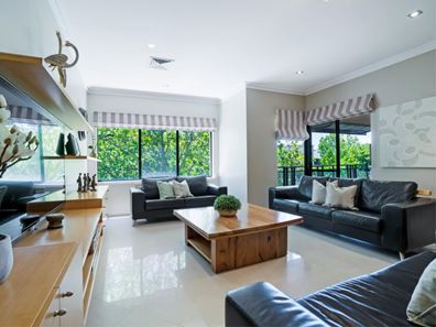 2/103 Royal Street, East Perth WA 6004