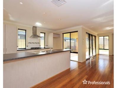 10 Eaton Way, Baldivis WA 6171