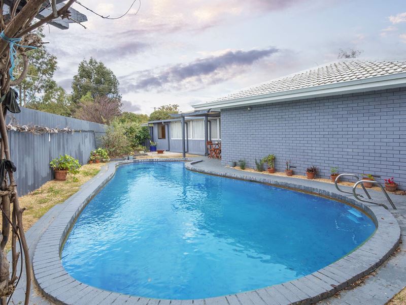 27 Gunnamatta Pl, Kelmscott