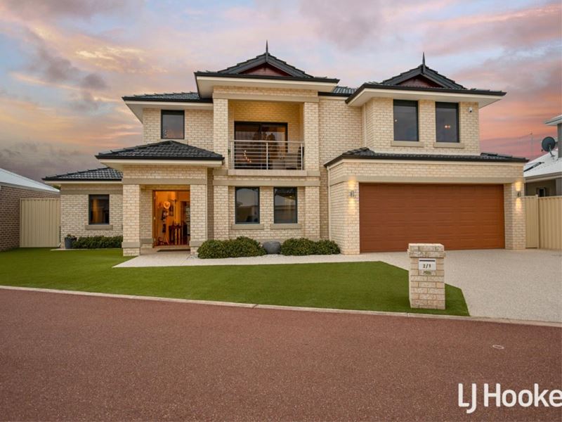 2/9 Ladham Turn, Canning Vale WA 6155
