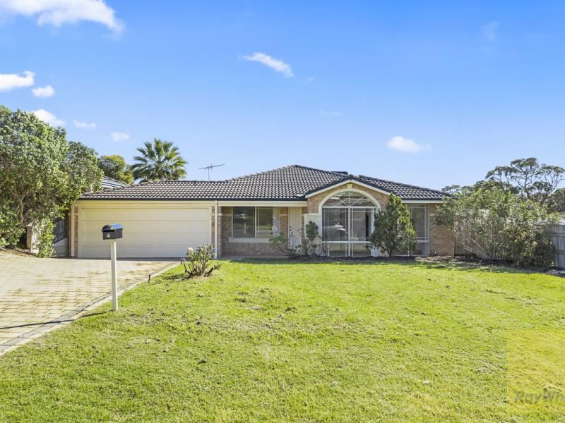 4 Sykes Cove, Clarkson