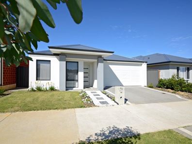 22 Forever Boulevard, Banksia Grove WA 6031