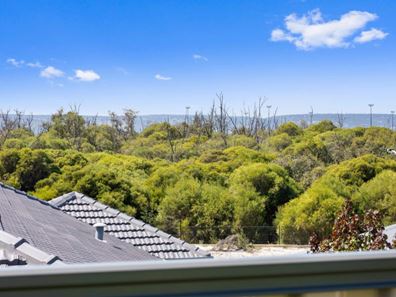 6 Halcyon Crescent, Aveley WA 6069