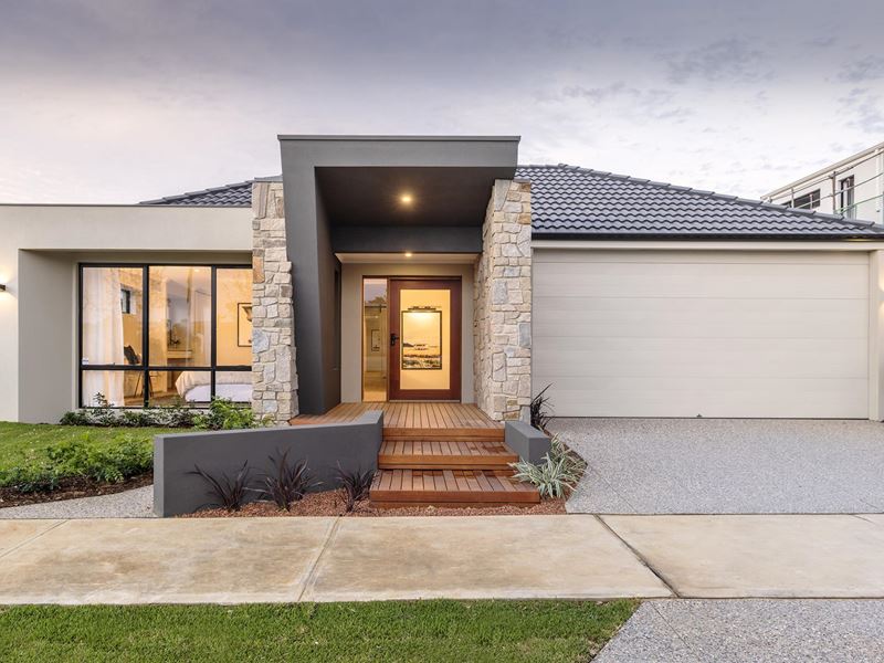 16 Crimson Boulevard, Forrestfield