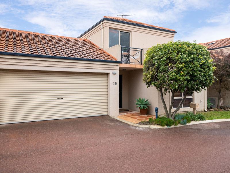 19/160 West Coast Drive, Sorrento