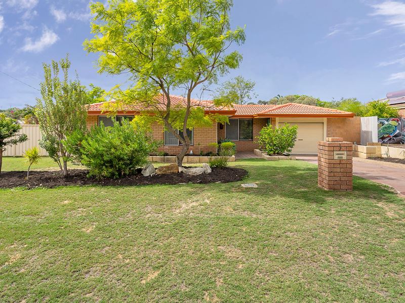 7 Adelaide Circle, Craigie WA 6025