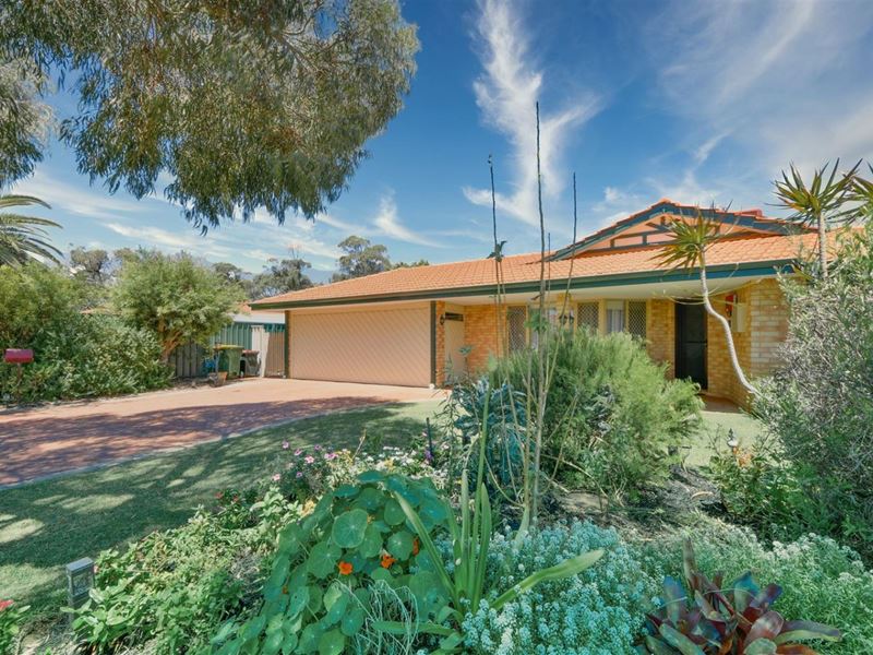 10 Timberlane Loop, Cooloongup