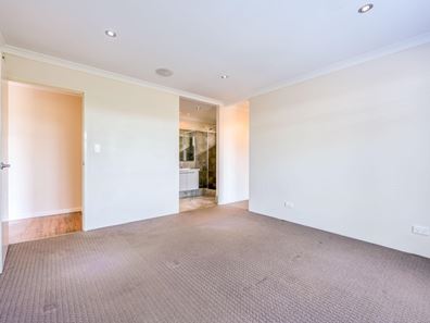 8 Colesbrook Drive, Byford WA 6122
