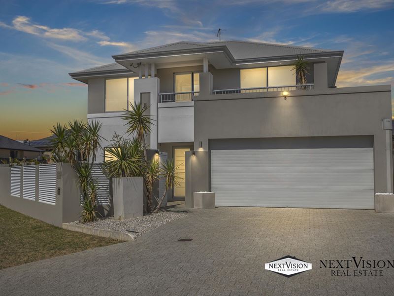 62 Riverina Parade, Lake Coogee