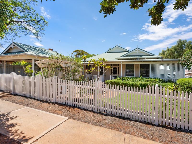 71 Lewis Street, Lamington