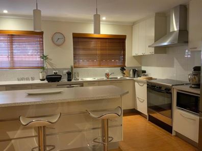 342 The Strand, Dianella WA 6059