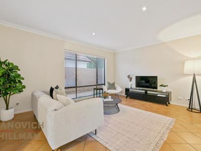 2/21 Moreau Mews, Applecross WA 6153