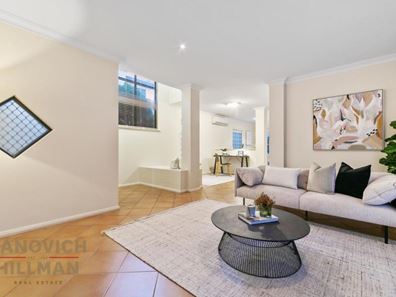 2/21 Moreau Mews, Applecross WA 6153