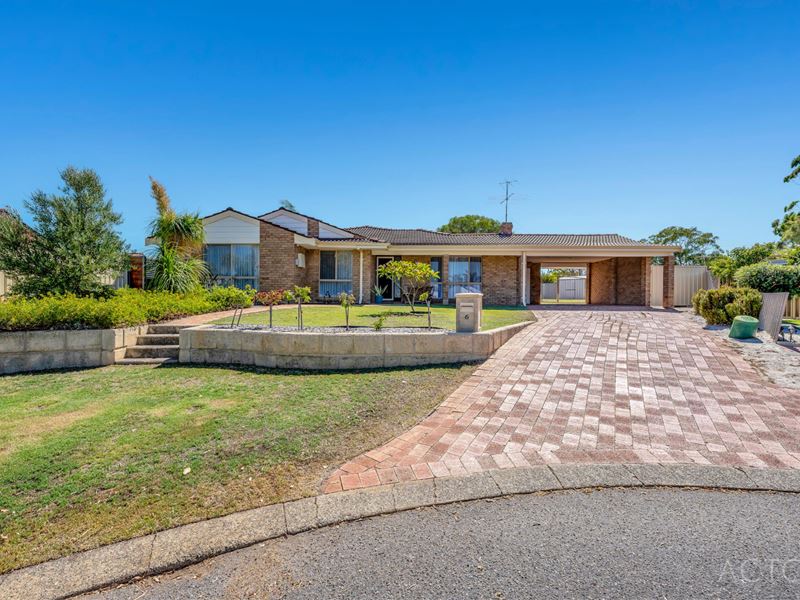 6 Columbia Close, Halls Head