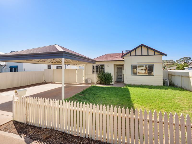 237 Macdonald Street, Kalgoorlie