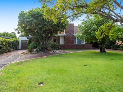 72 Gairloch, Mount Pleasant WA 6153