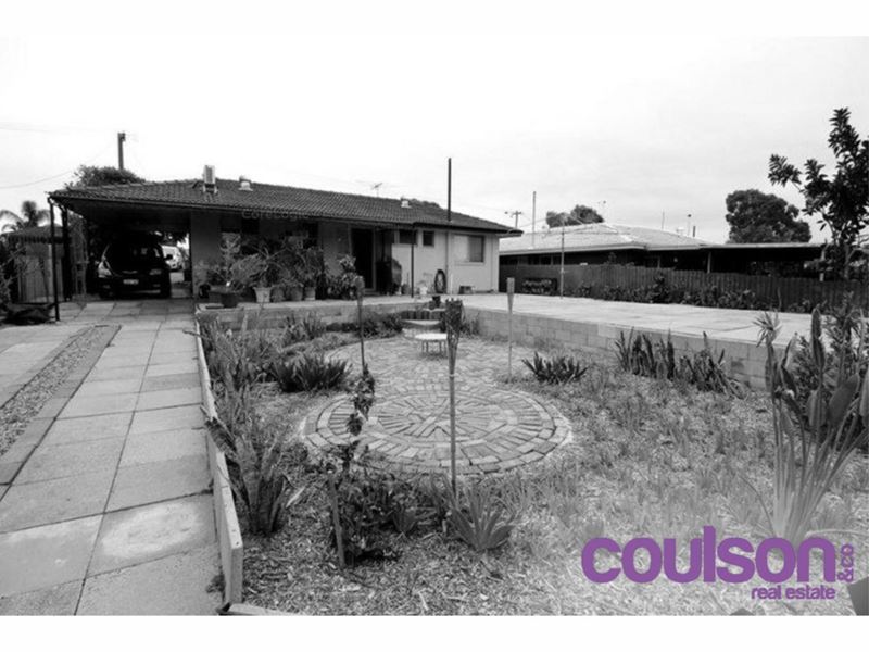 24 Leghorn Road, Orelia