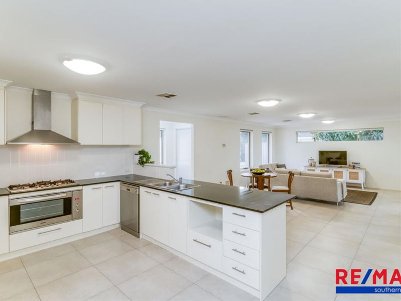 54B Celebration Street, Beckenham