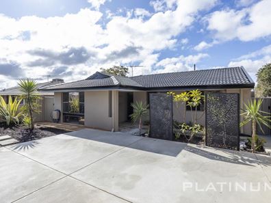 11 Allinga Crescent, Craigie WA 6025