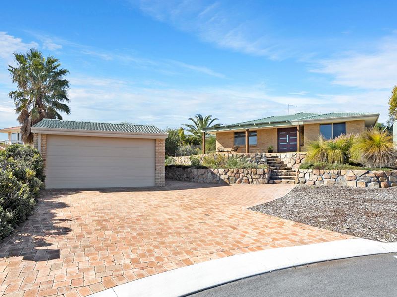 4 San Place, Mullaloo