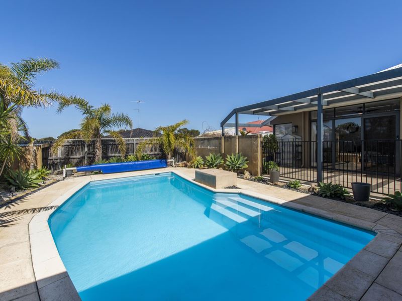 8 Karon Vista, Halls Head
