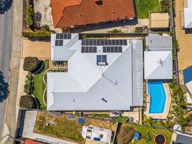 8 Karon Vista, Halls Head WA 6210