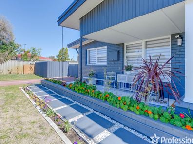 4 Tidefall Street, Safety Bay WA 6169