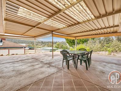 16 Angorra Road, Mount Nasura WA 6112