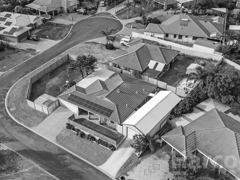 7 Firestone Place, Meadow Springs