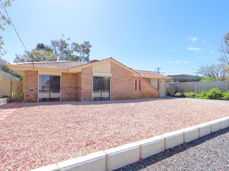 37 South Lake Drive, South Lake
