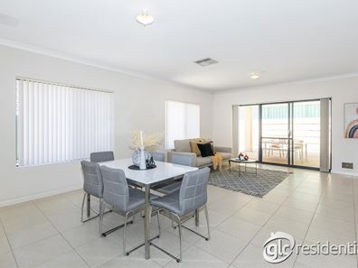 2 Wedgetail Crescent, Success WA 6164