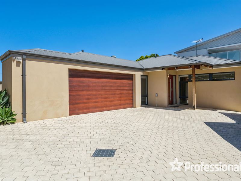 17D Coolham Way, Balga