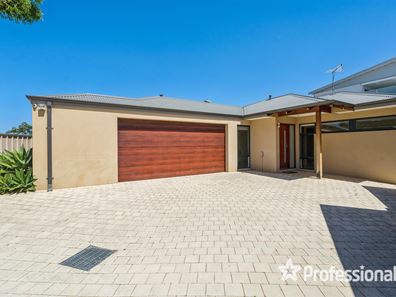 17D Coolham Way, Balga WA 6061