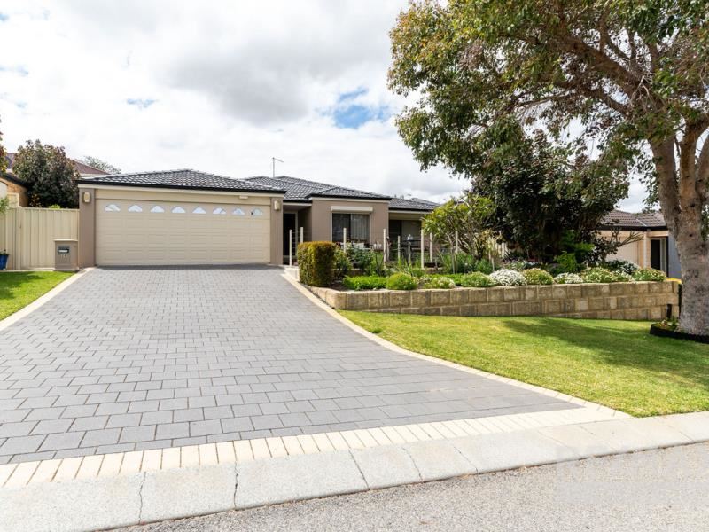 24 Archer Street, Pearsall