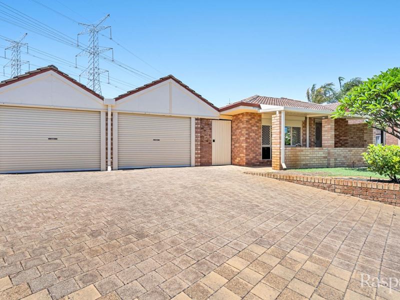 11 Thatched Court, Bibra Lake