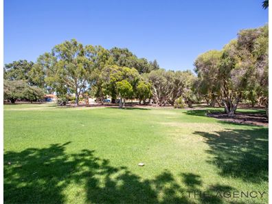 9 BENGALLA Boulevard, Canning Vale WA 6155