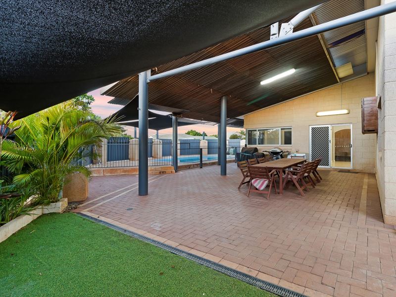 8 Baynton Drive, Baynton