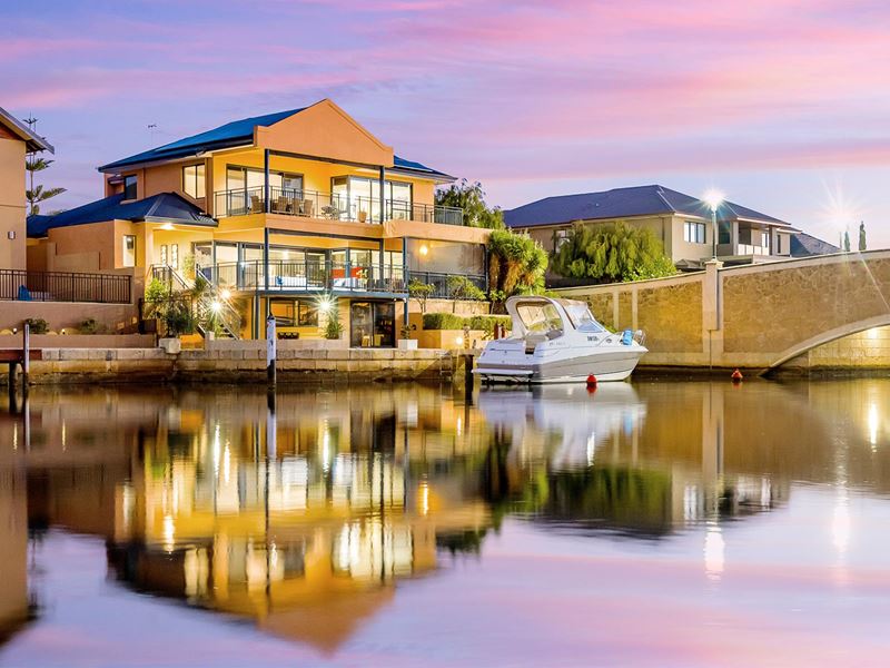 2 Sandpiper Island Retreat, Wannanup