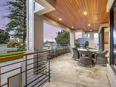 31 Jutland Parade, Dalkeith WA 6009