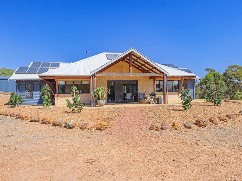 32 Wisteria Way, Chittering