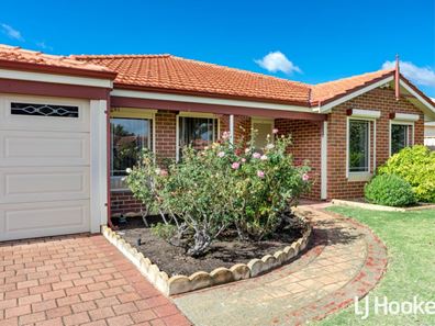 56 Flowerwood Way, Huntingdale WA 6110