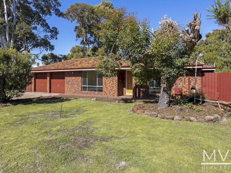 7 Hindle Court, Leeming WA 6149